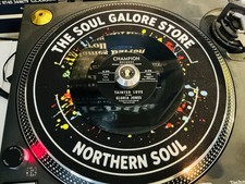 GLORIA JONES🕺🏽TAINTED