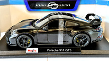 MAISTO 1:18 Scale - Porsche