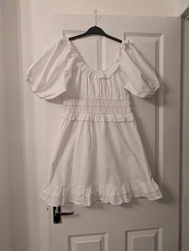 Naked milk maid - naked,