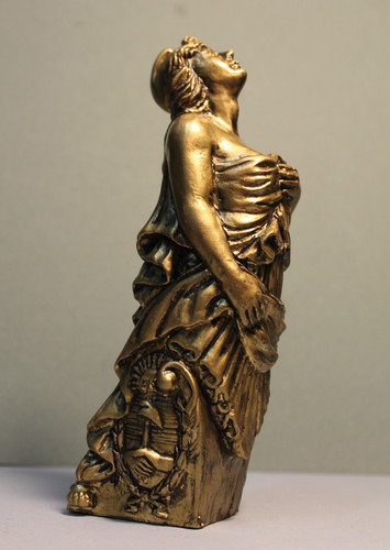 Golden figurehead marine - figurehead,