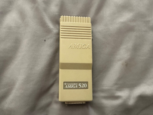 Commodore amiga 500 plus a520 - commodore, 500/plus