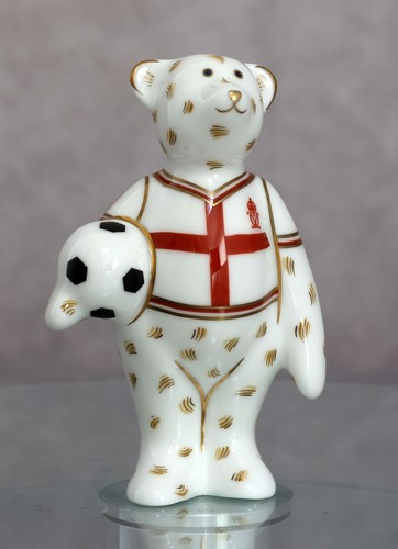 Royal crown derby world - crown,