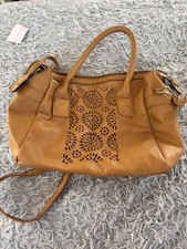 Women’s Nathalie Anderson