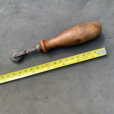 Vintage Stitch Gauge/Pricking
