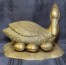 Vintage Heavy Solid Brass Nesting Swan With Eggs & Cygnet Statue Figurine