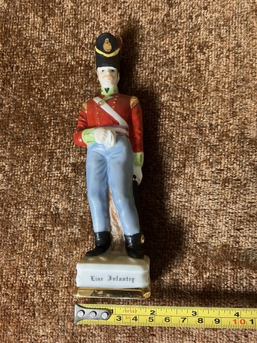 Vintage soldier figure - vintage,