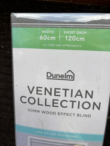 Venetian blind new - venetian, in