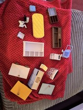 Lot Of Doll House Parts/furniture. Sold As Seen. Some Metal And Plastic. Vintage