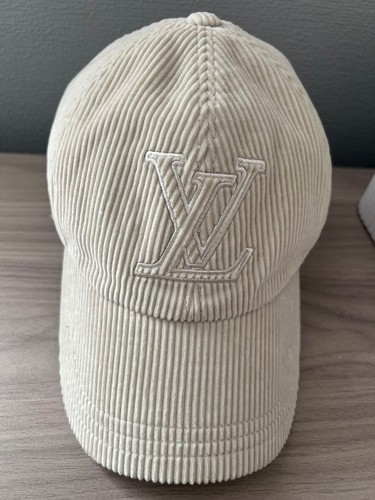Louis vuitton signature - louis,