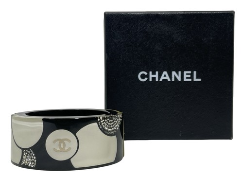 Chanel black resin crystal - chanel,