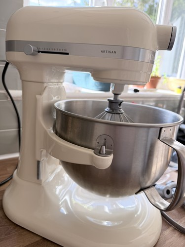 Kitchenaid artisan mixer - kitchenaid,