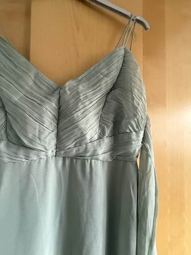 Size bnwt sage - size,