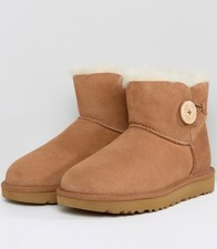 Size 5UK - UGG Mini Bailey Button II Chestnut Boots