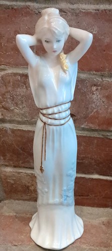 Vintage 1986 royal doulton - vintage,