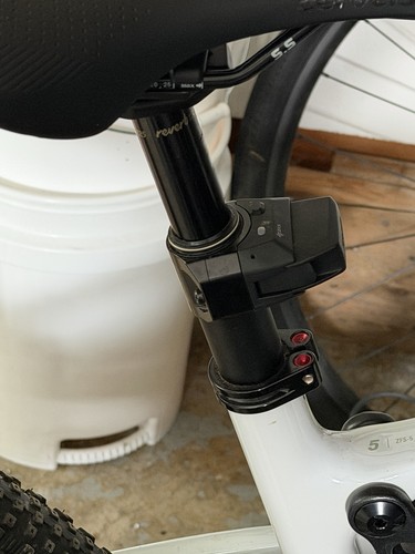 Rockshox reverb axs dropper - axs,