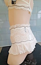 Aubade Ivory/Black Collection