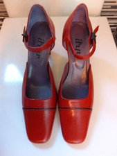 Gorgeous Red Leather Shoes With Black Detail. Size 5.