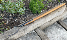 Vintage Garden 2 Prong