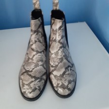 Clarks Griffin Plaza Boots