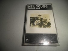 NEIL YOUNG   -   COMES A TIME