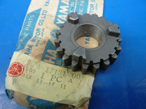 Yamaha cs3 ycs3 gearbox gear - yamaha,