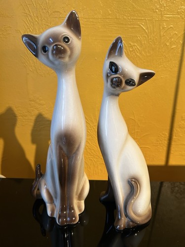 Pair vintage ceramic - of,