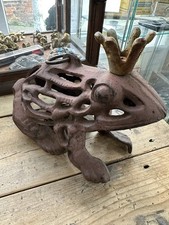 Vintage Cast Iron Frog Crown