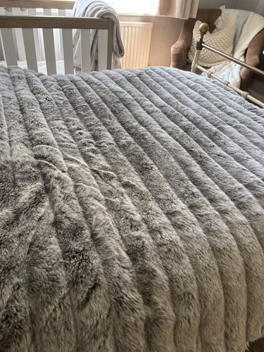 Faux fur throw - throw, by