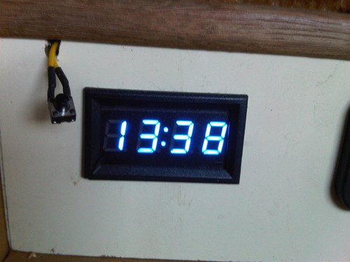 12v blue digital clock - blue,