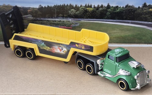 Hot wheels pavement - wheels, pounders