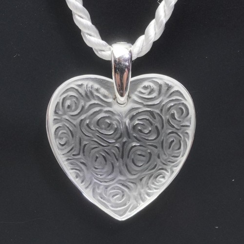 Lalique heart necklace clear - necklace,