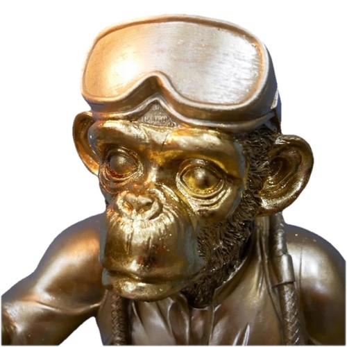 Gold monkey table light - gold,