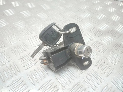 Opel vectra tailgate boot - opel,