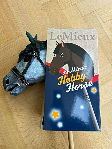 Boxed lemieux hobby - lemieux, horse