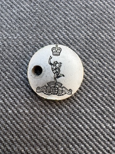 Royal corps signals badge - corps,