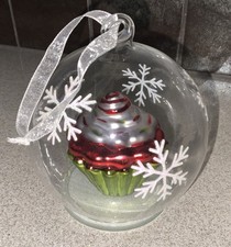 UNUSUAL LARGE CUPCAKE