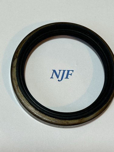 Shaft seal wheel - seal, hub