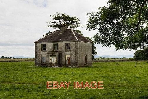 Photo abandoned house at - photo,