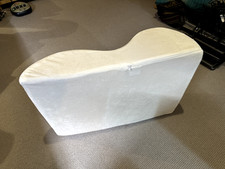 ergonomic leg raiser pillow foam