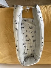 Baby Nest Pod With Cat Print Bamboo Cover