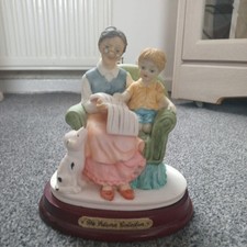 The Juliana Collection