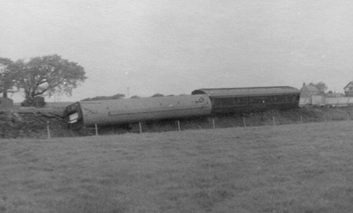 Photo 6x4 derailment hest - photo,