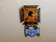 NEW CROSS SPEEDWAY 1946 ORIGINAL RANGERS BADGE & YEAR BAR, FATTORINI IN GOLD