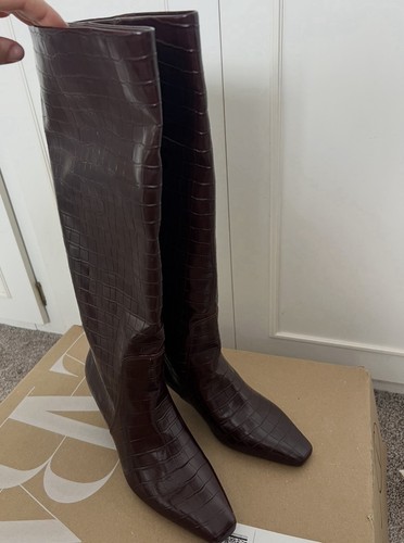 Zara long burgundy heels - long, size