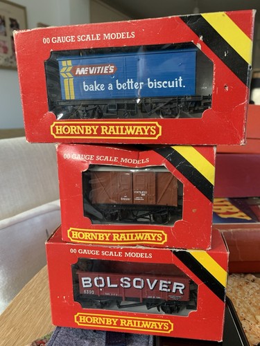 Set four wagons hornby oo - set,