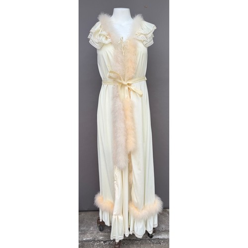 Vintage cream marabou feather - cream,