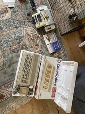 Commodore 64 Rare Bundle