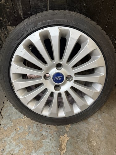 Ford fiesta titanium mk7 - titanium,