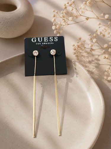 Luxurious earrings for women