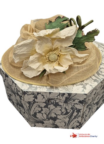 Herald heart hatters sinamay - heart,